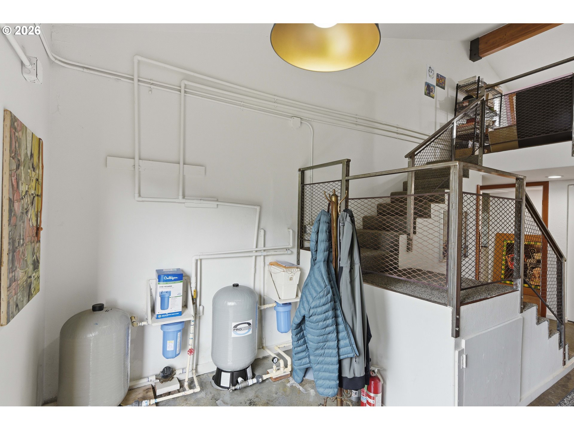 49045 Highway 101 Property Photo 5