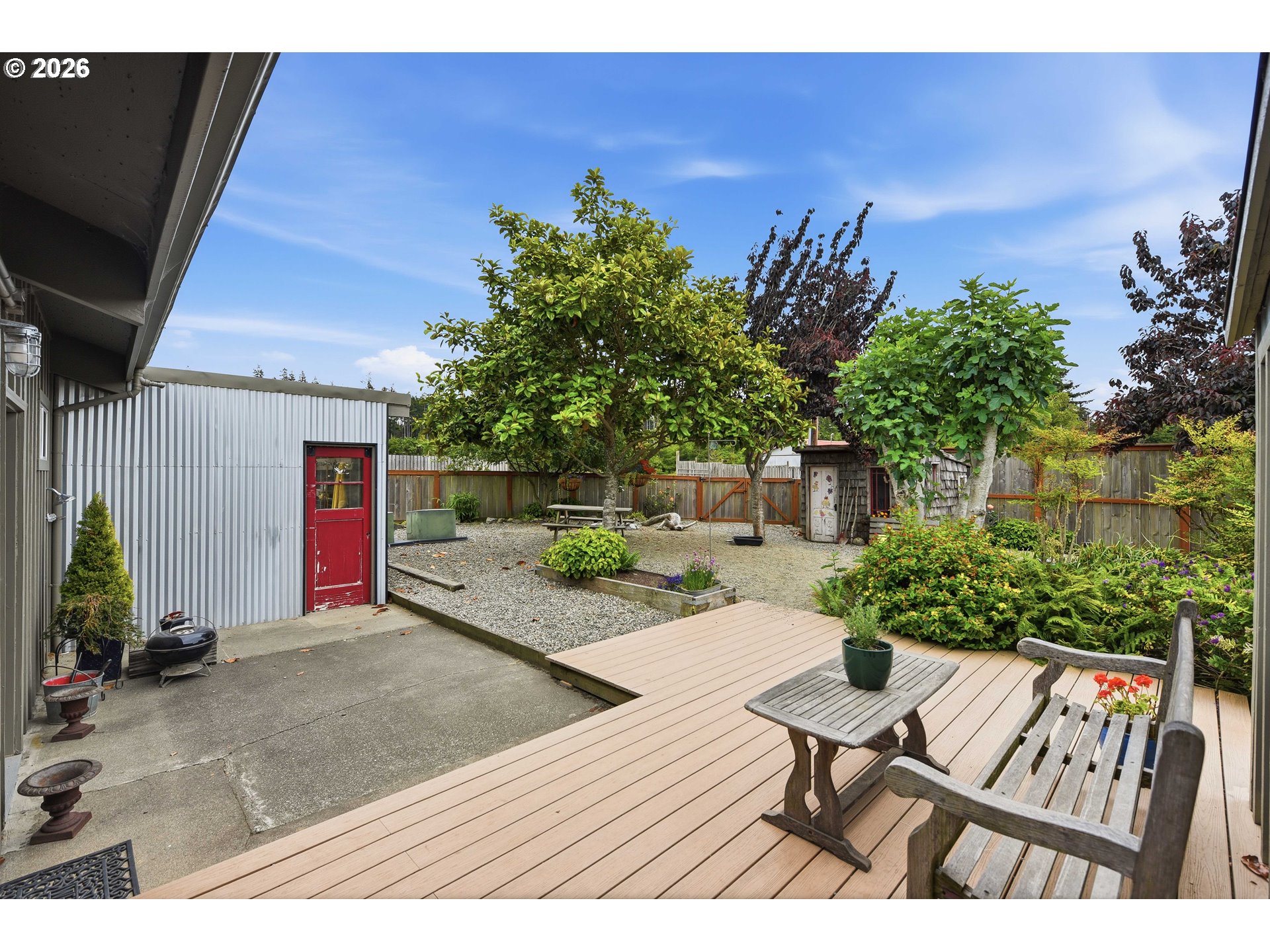 49045 Highway 101 Property Photo 24