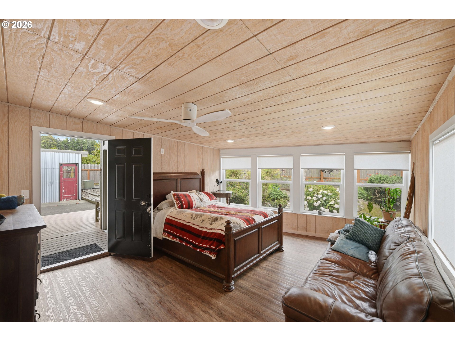 49045 Highway 101 Property Photo 45
