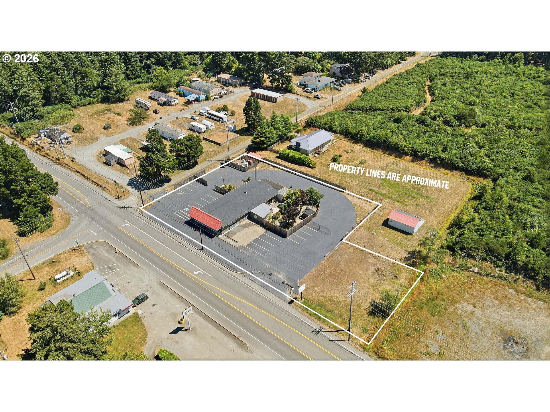 49045 Highway 101 Property Photo 48