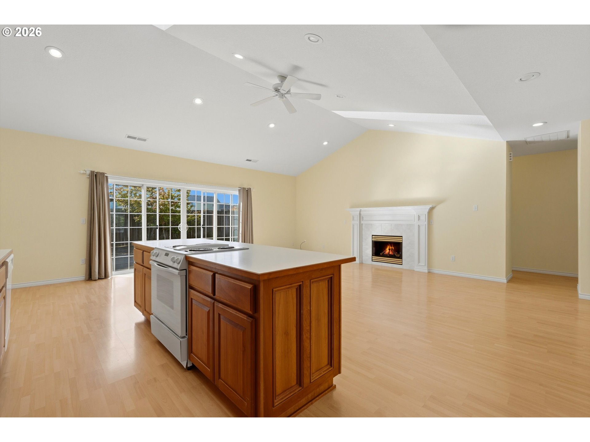 2415 N Main St Property Photo 16