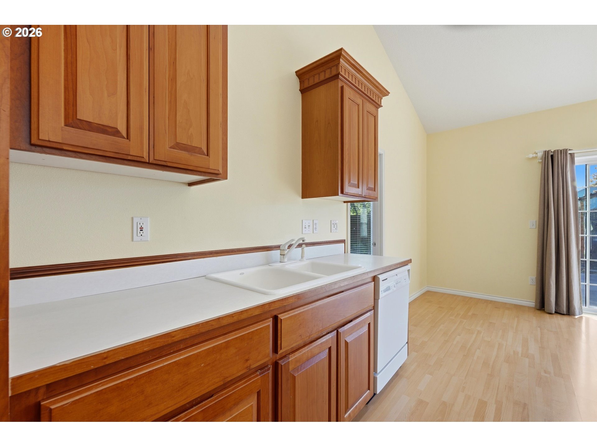 2415 N Main St Property Photo 17