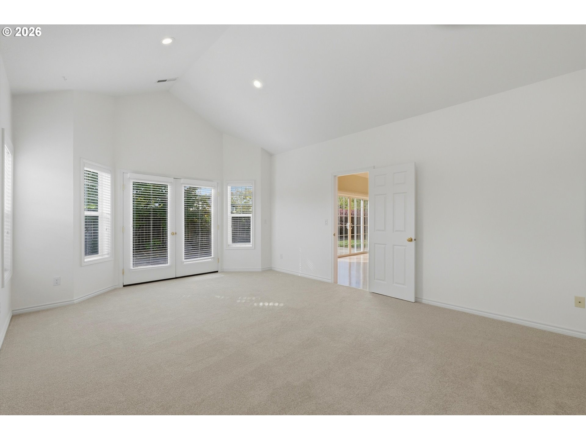2415 N Main St Property Photo 20