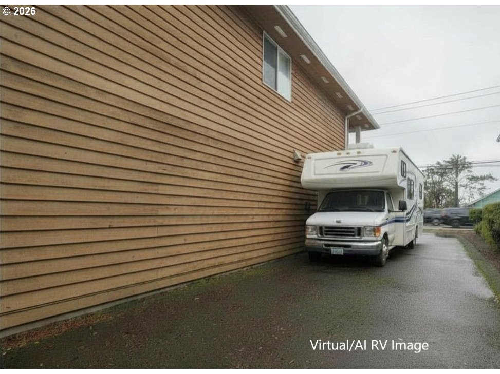 663 S Hemlock St Property Photo 27