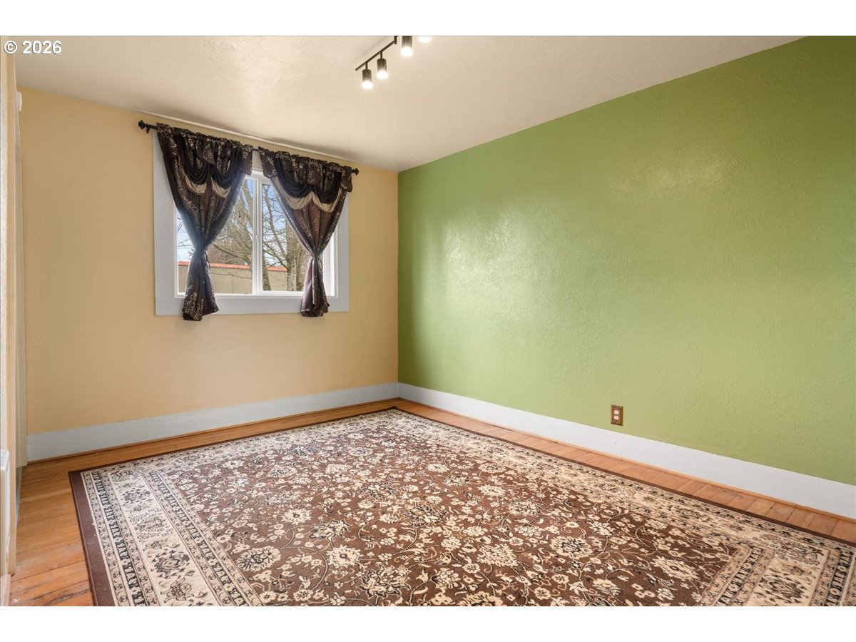 1280 4th St Property Photo 19