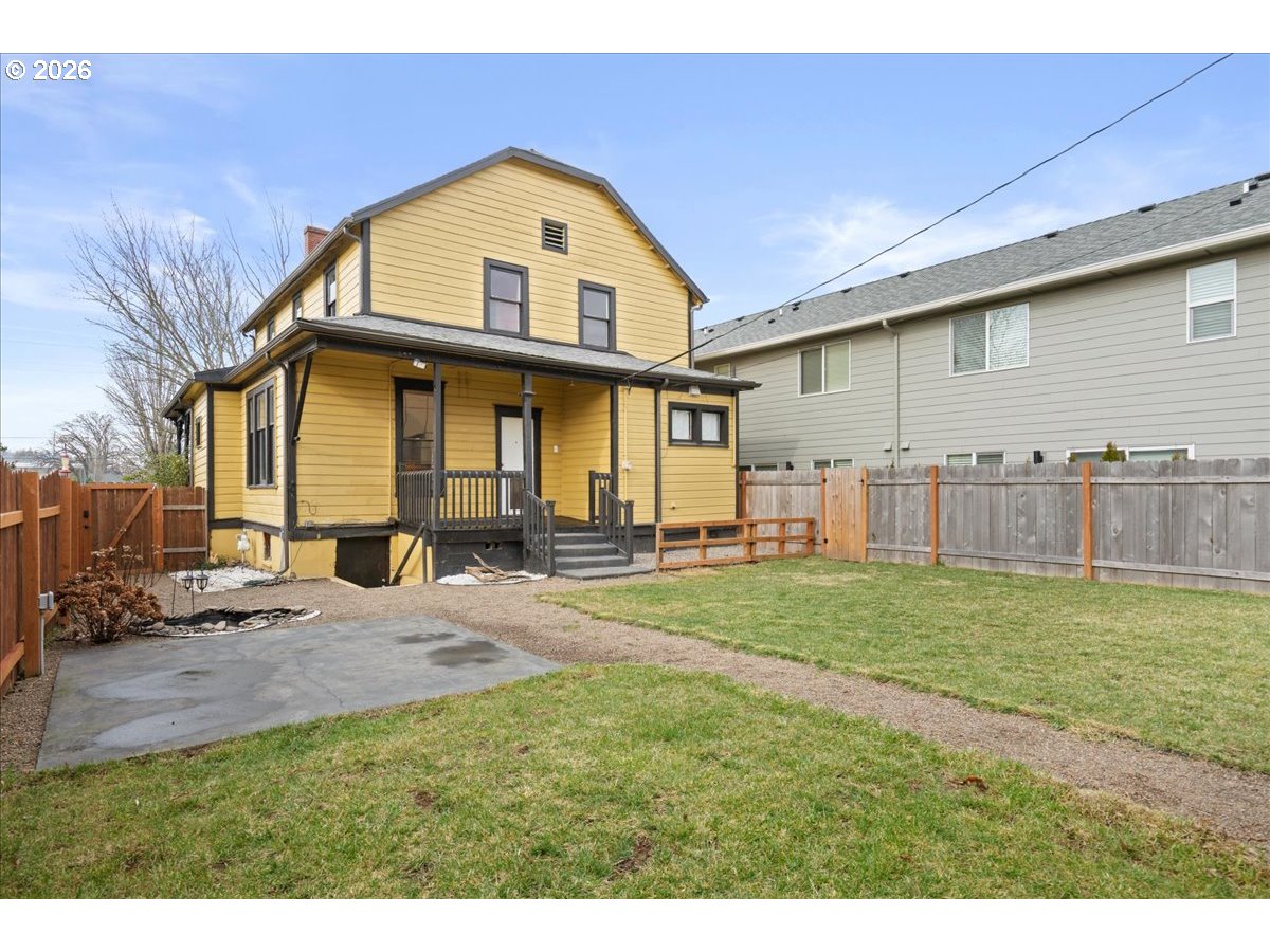 1280 4th St Property Photo 43