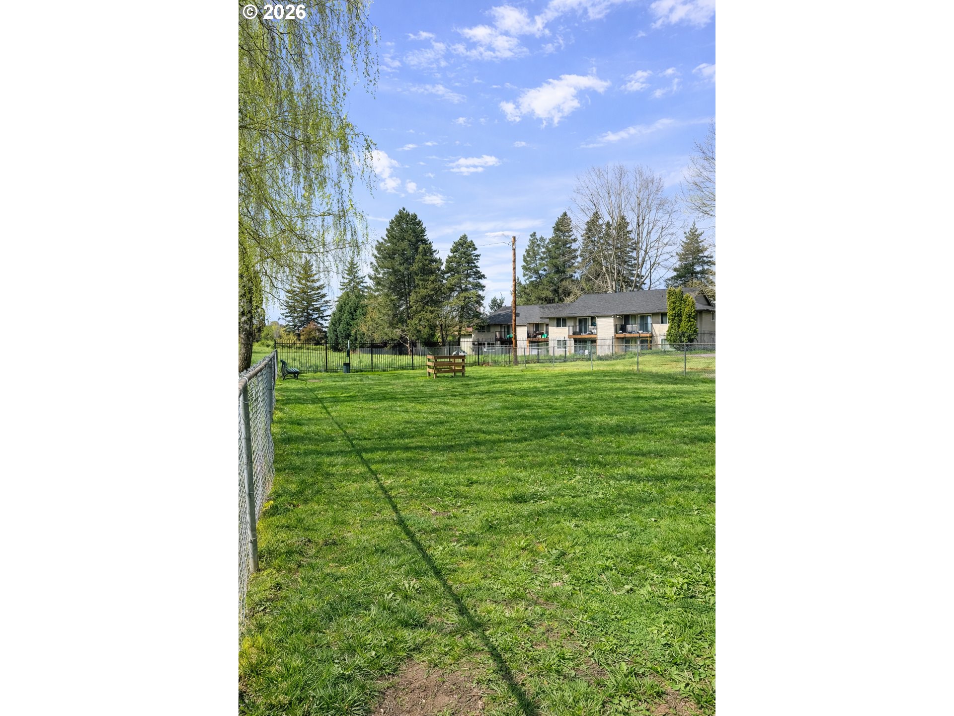 1601 Ne Hale Pl 2 Property Photo 35