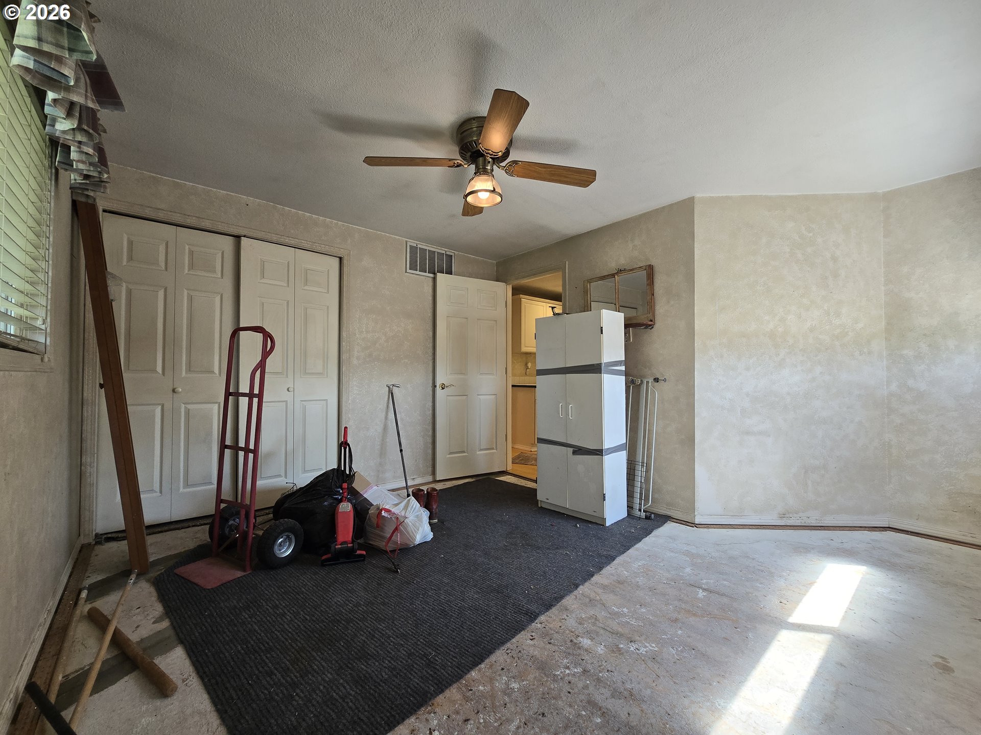 79404 Powerline Rd Property Photo 16