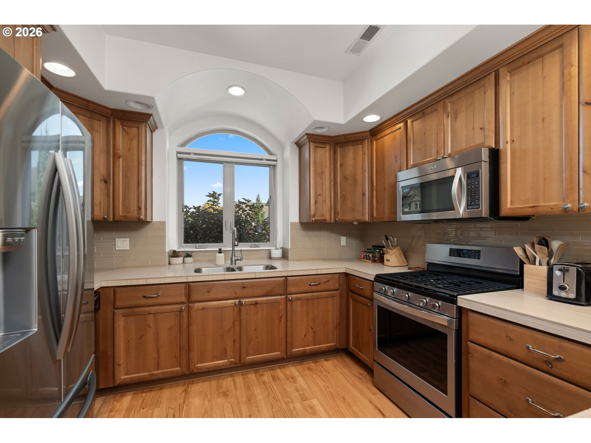 21302 Ne Brooklyn Ct Property Photo 3