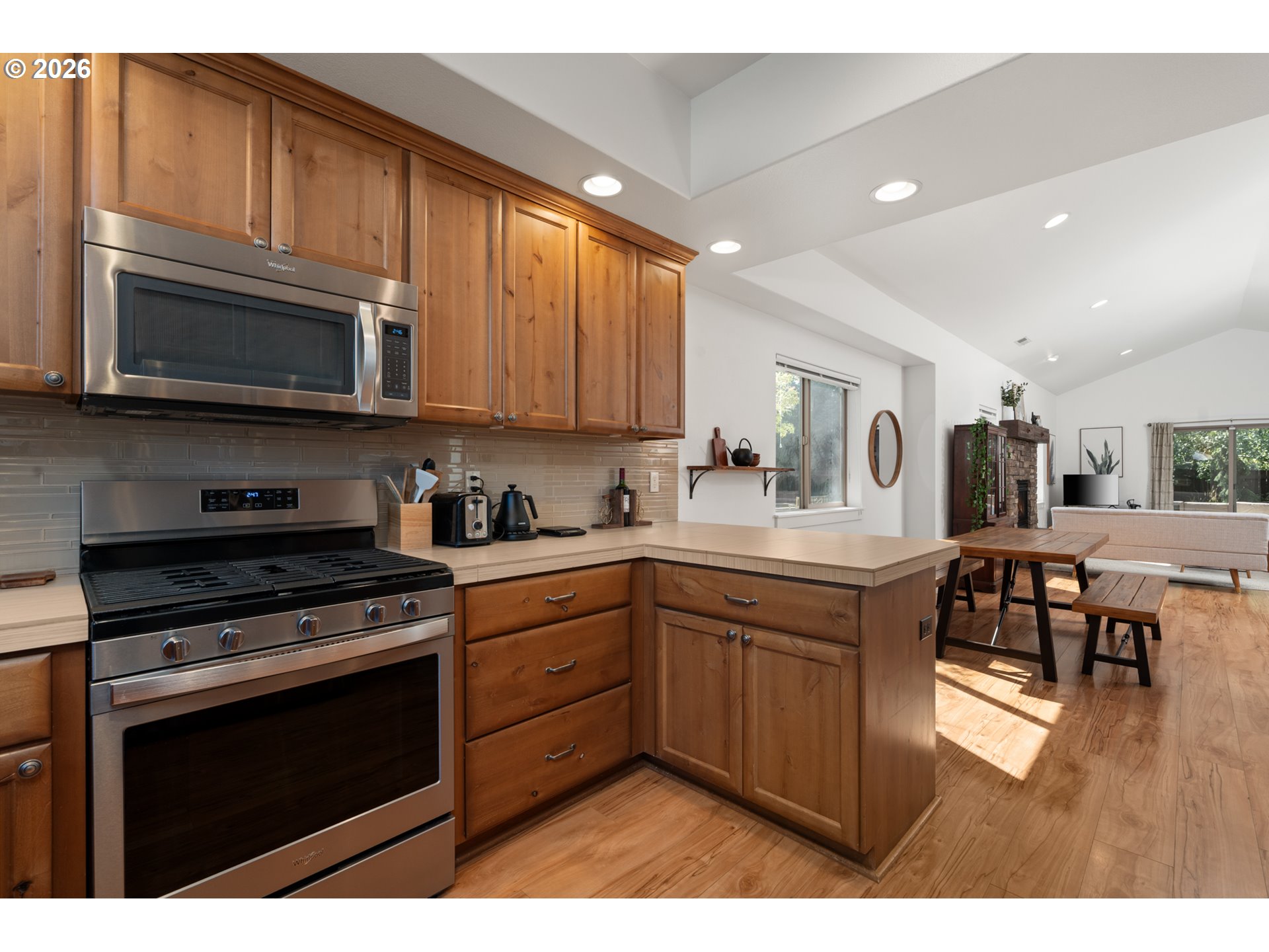 21302 Ne Brooklyn Ct Property Photo 4