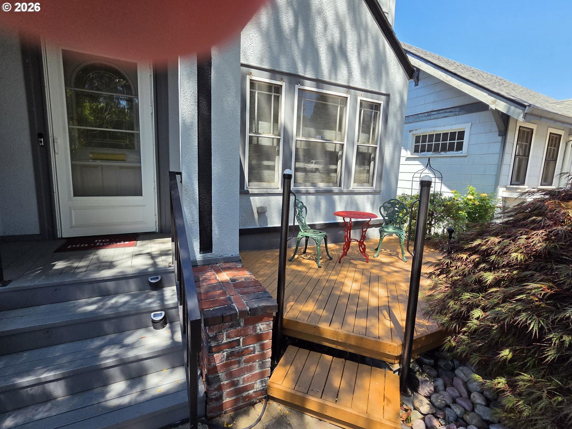 1352 Se Cobb St Property Photo 3