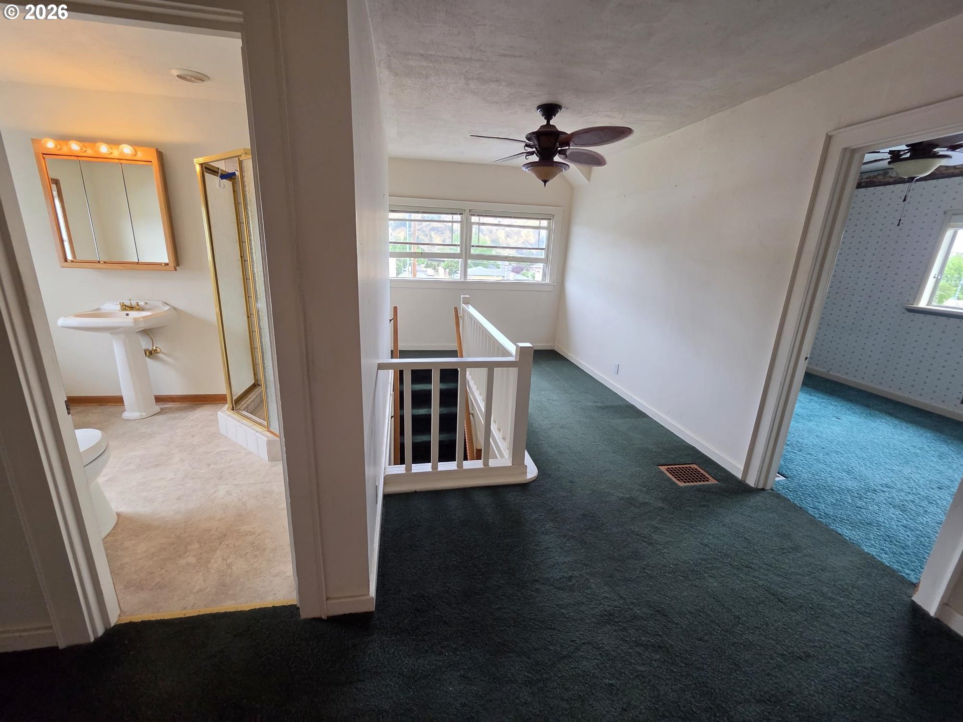 1352 Se Cobb St Property Photo 19