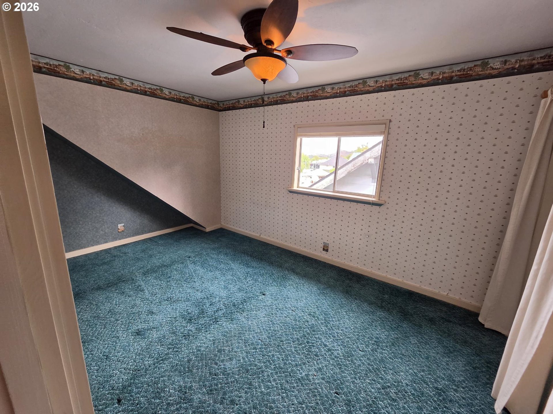 1352 Se Cobb St Property Photo 26
