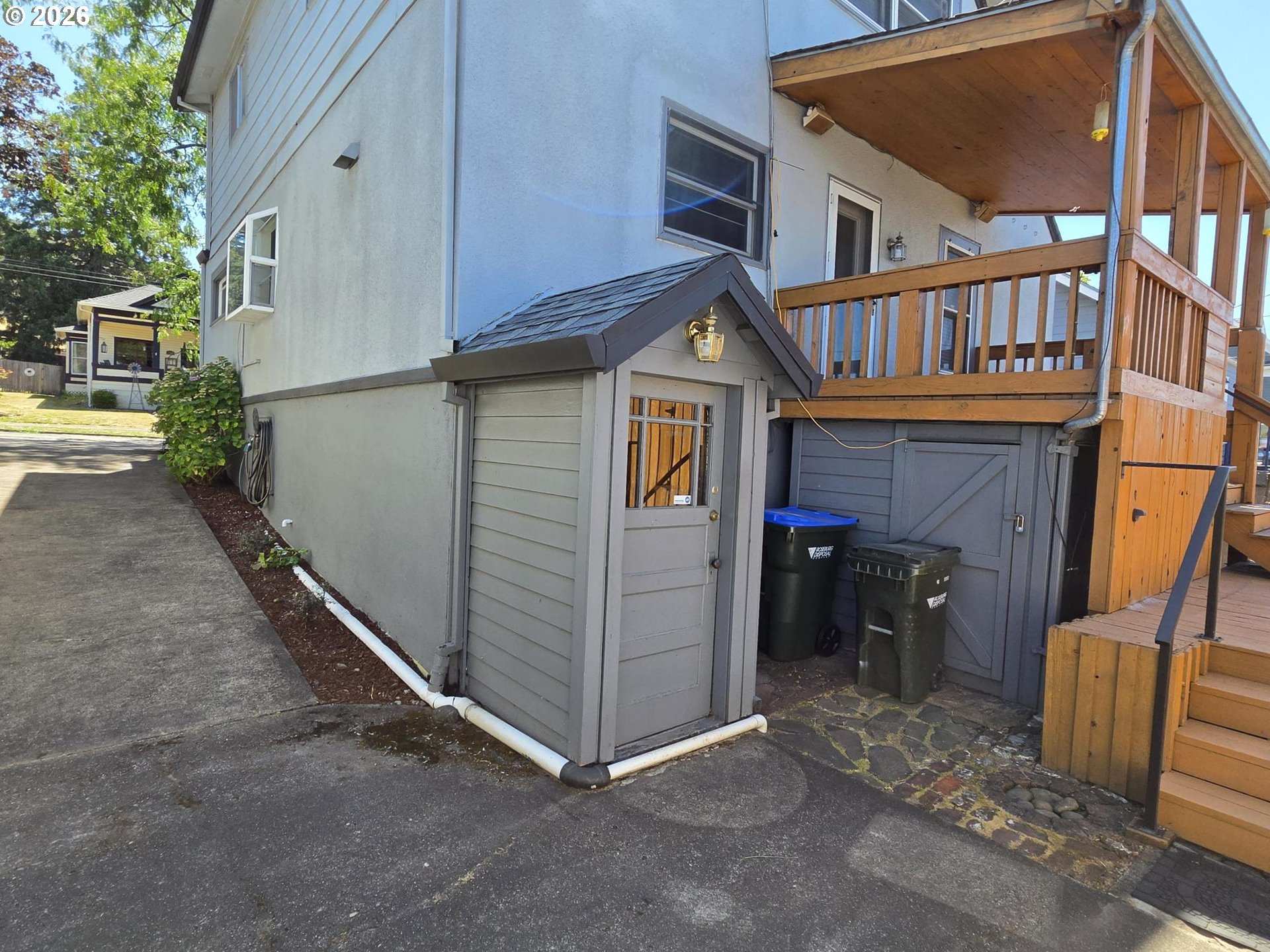 1352 Se Cobb St Property Photo 35
