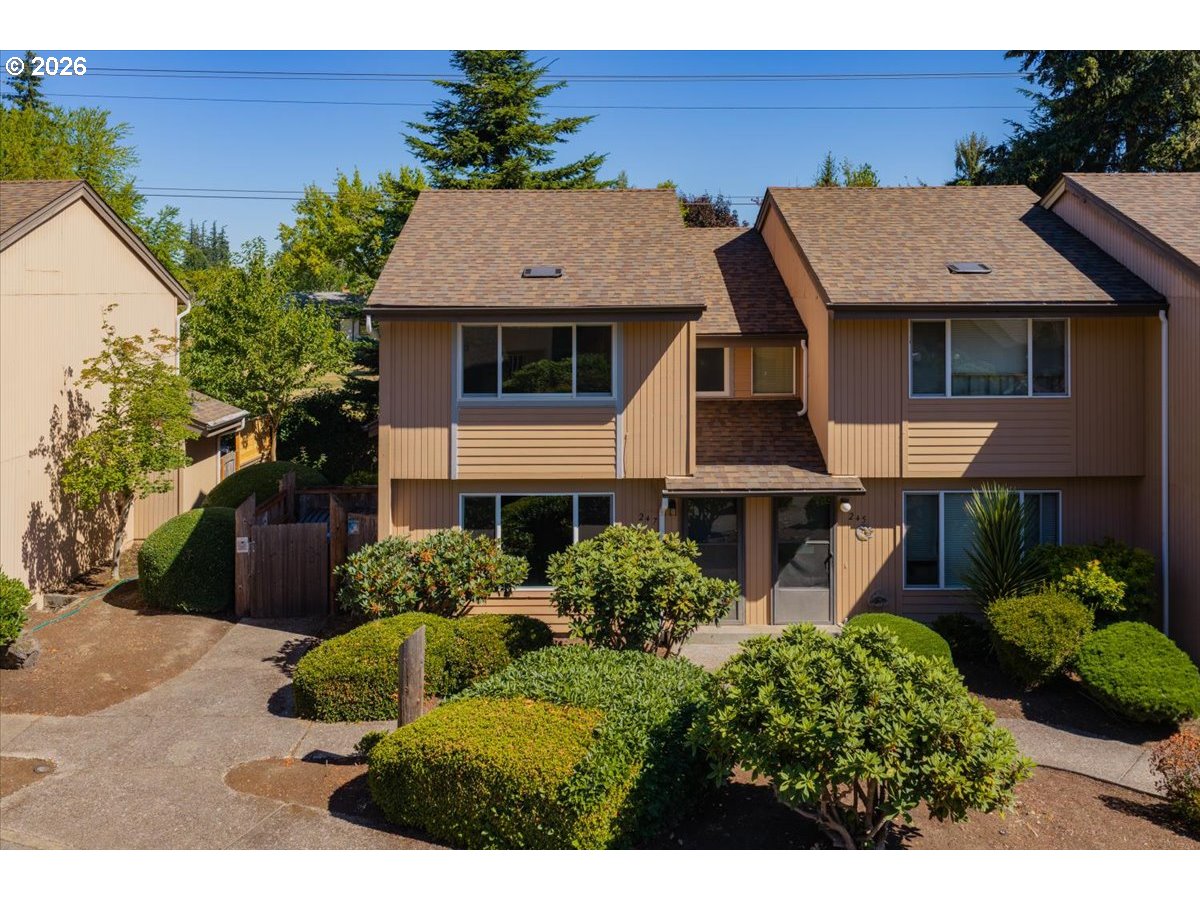 247 Mcnary Heights Dr N Property Photo 1