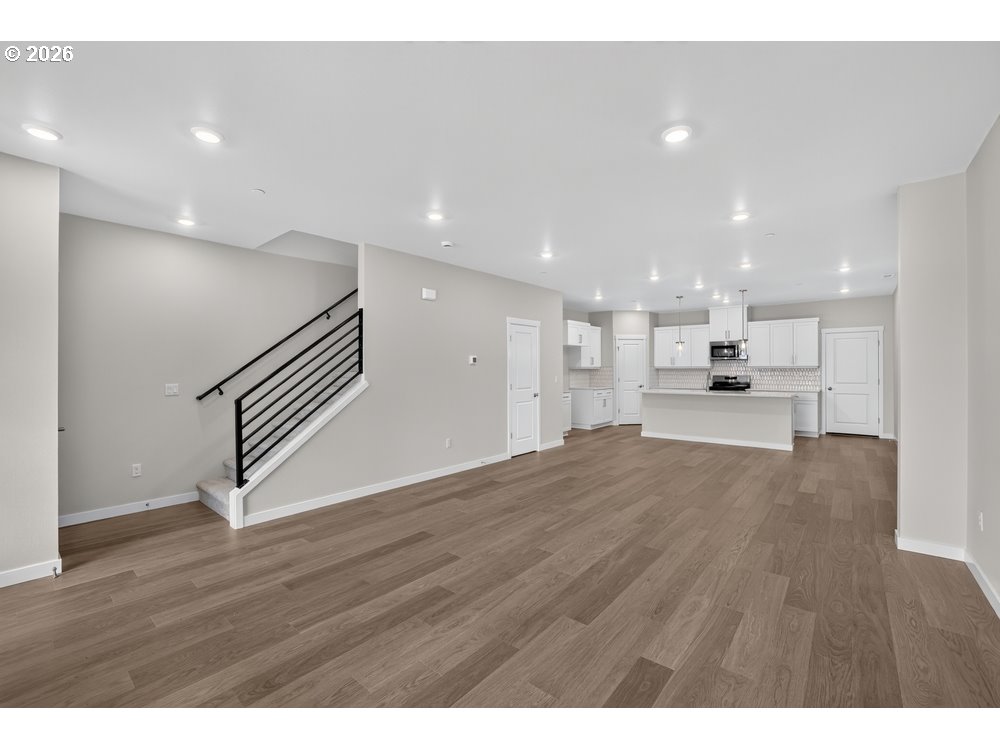 3683 Sw Knapp Dr Property Photo 6