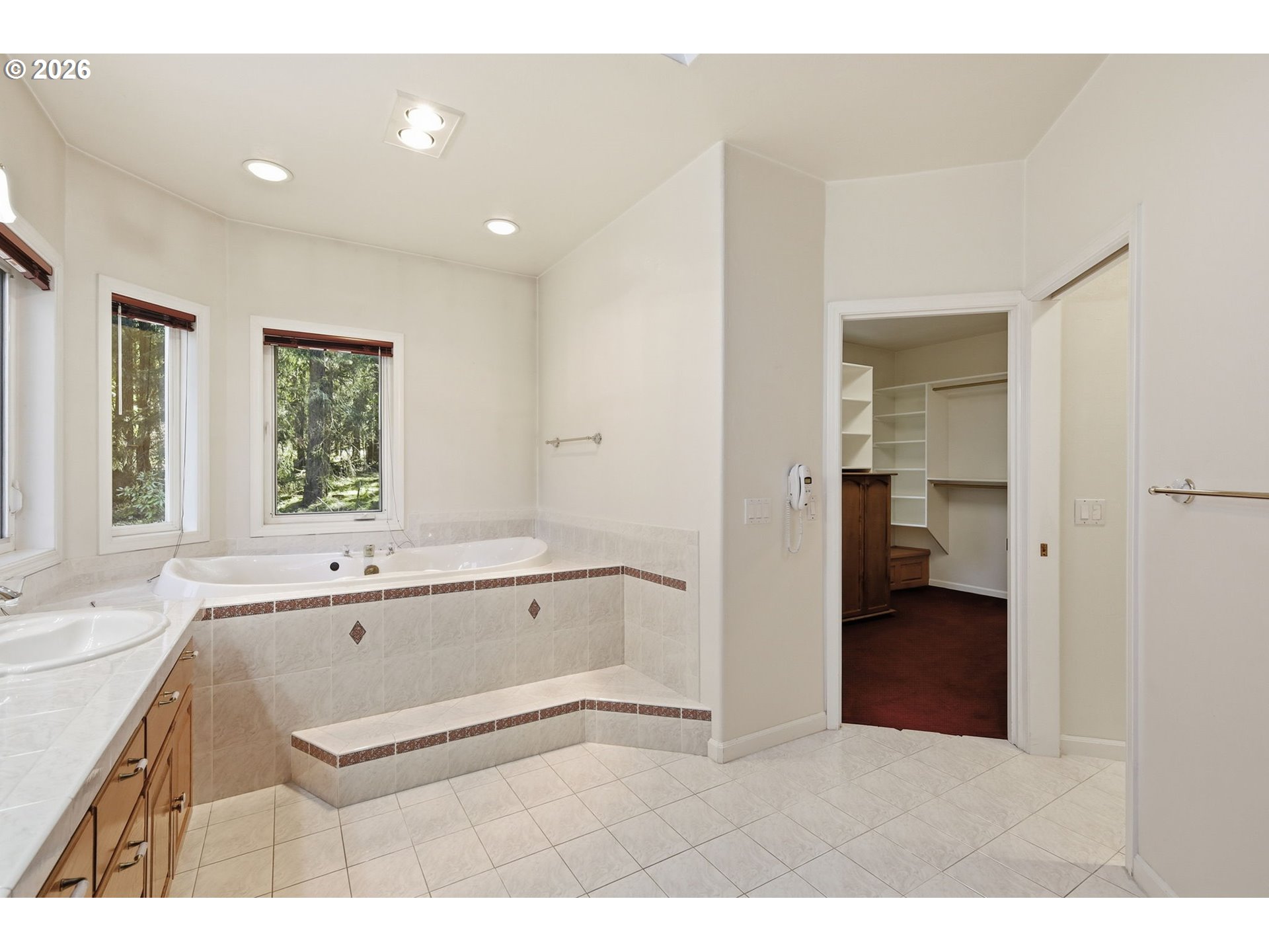 82155 Bear Creek Rd Property Photo 26