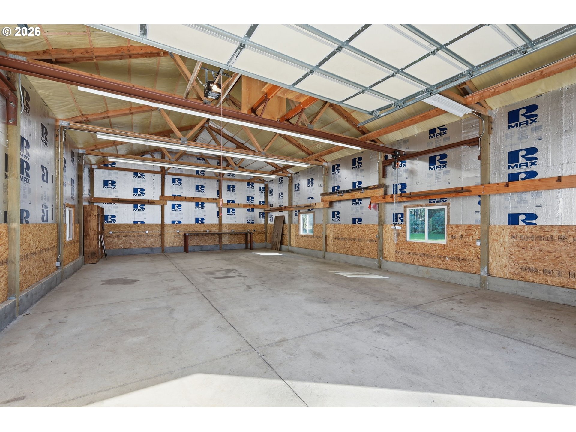 82155 Bear Creek Rd Property Photo 42