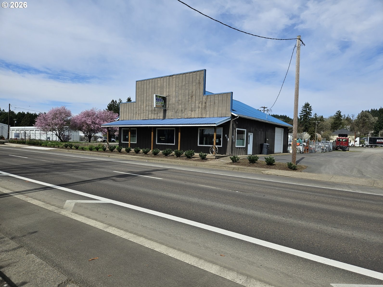 815 Applegate St Property Photo 1