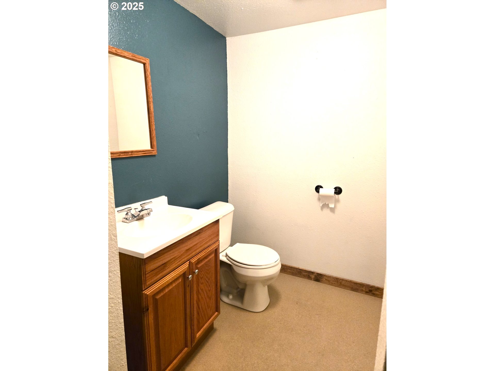 110 Hwy 395 Property Photo 14