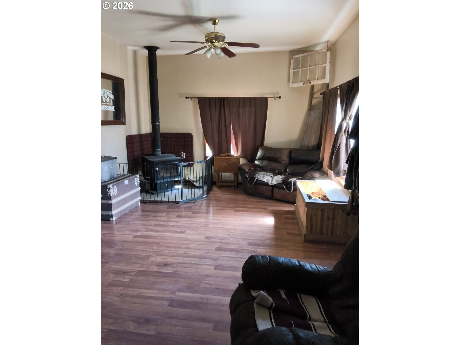 865 N Gale St Property Photo 11