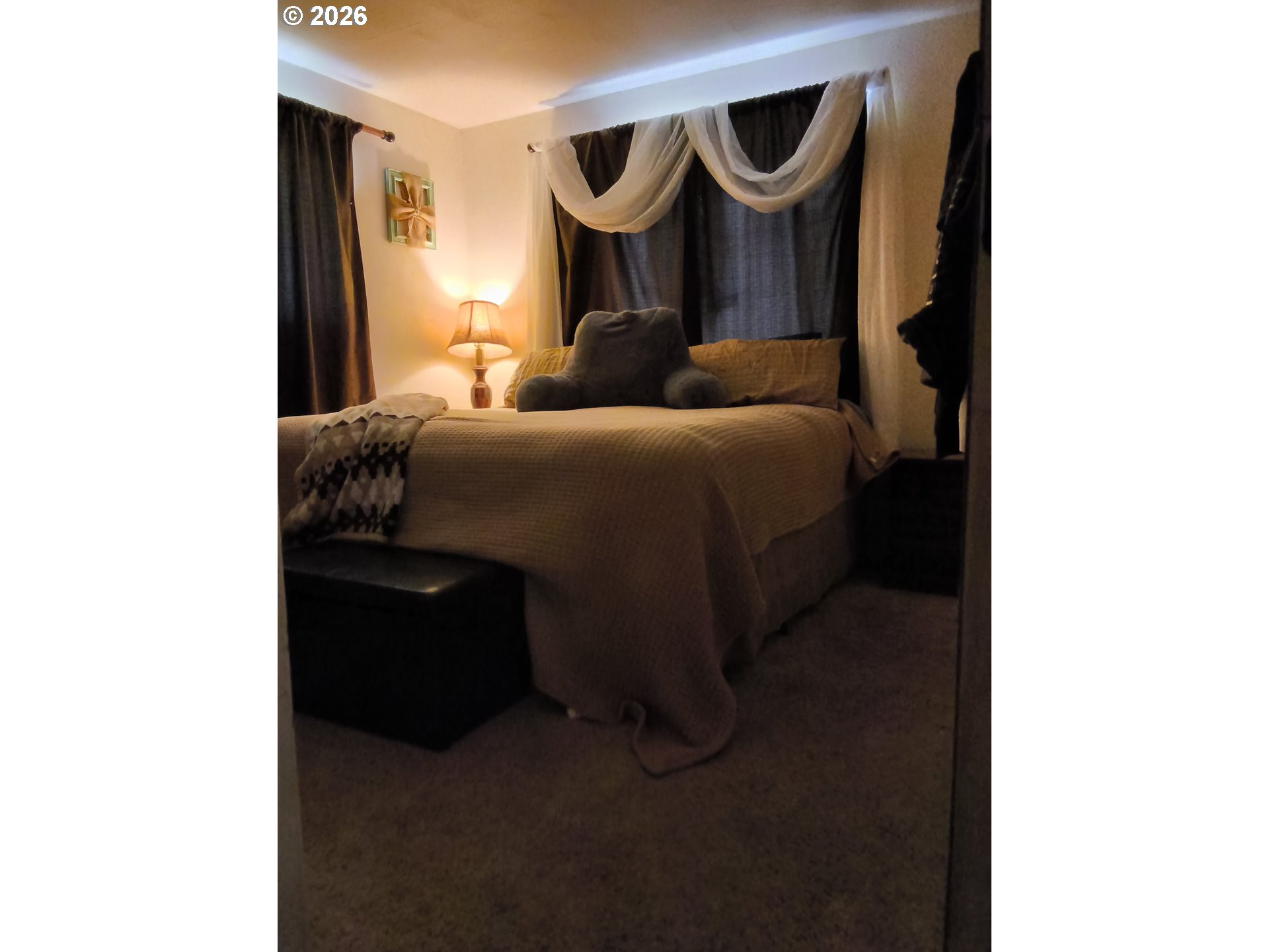 865 N Gale St Property Photo 12