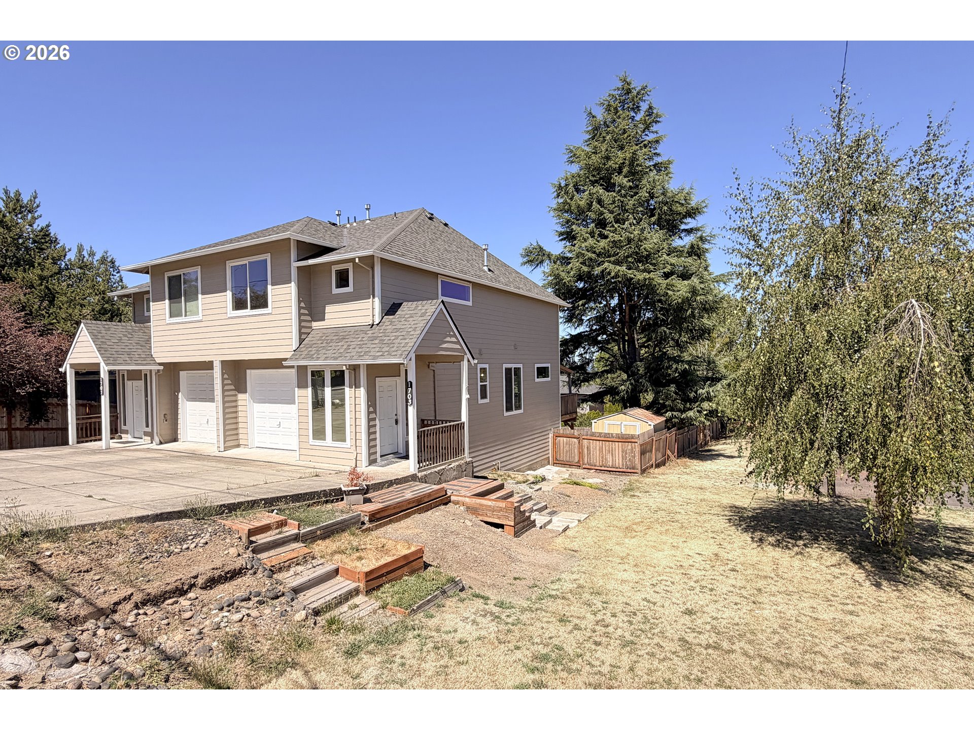 1703 Nw Division St Property Photo 4