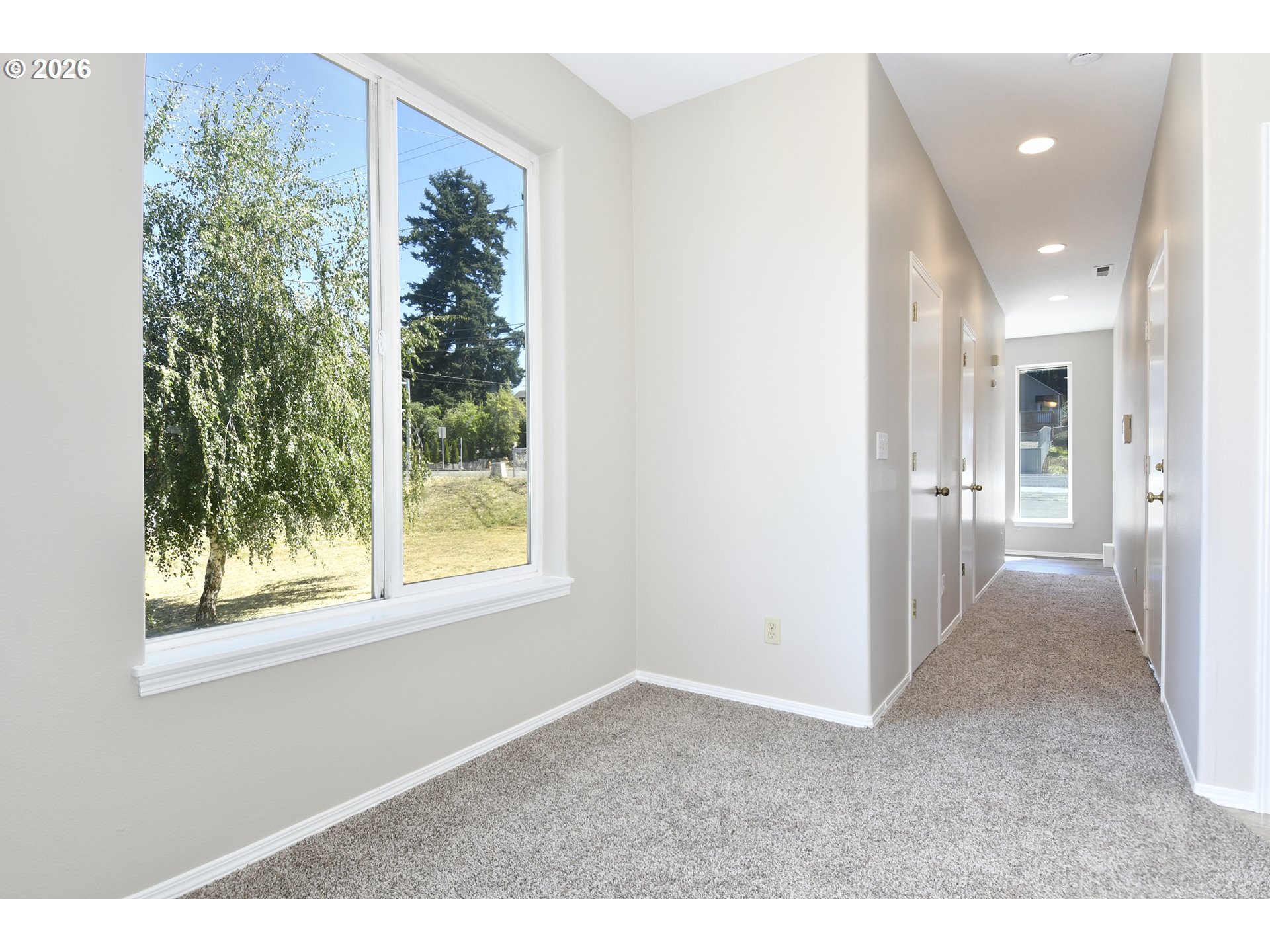 1703 Nw Division St Property Photo 6