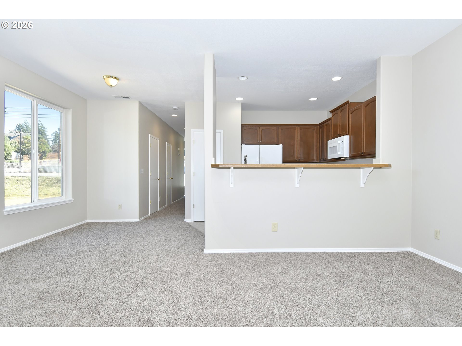 1703 Nw Division St Property Photo 8