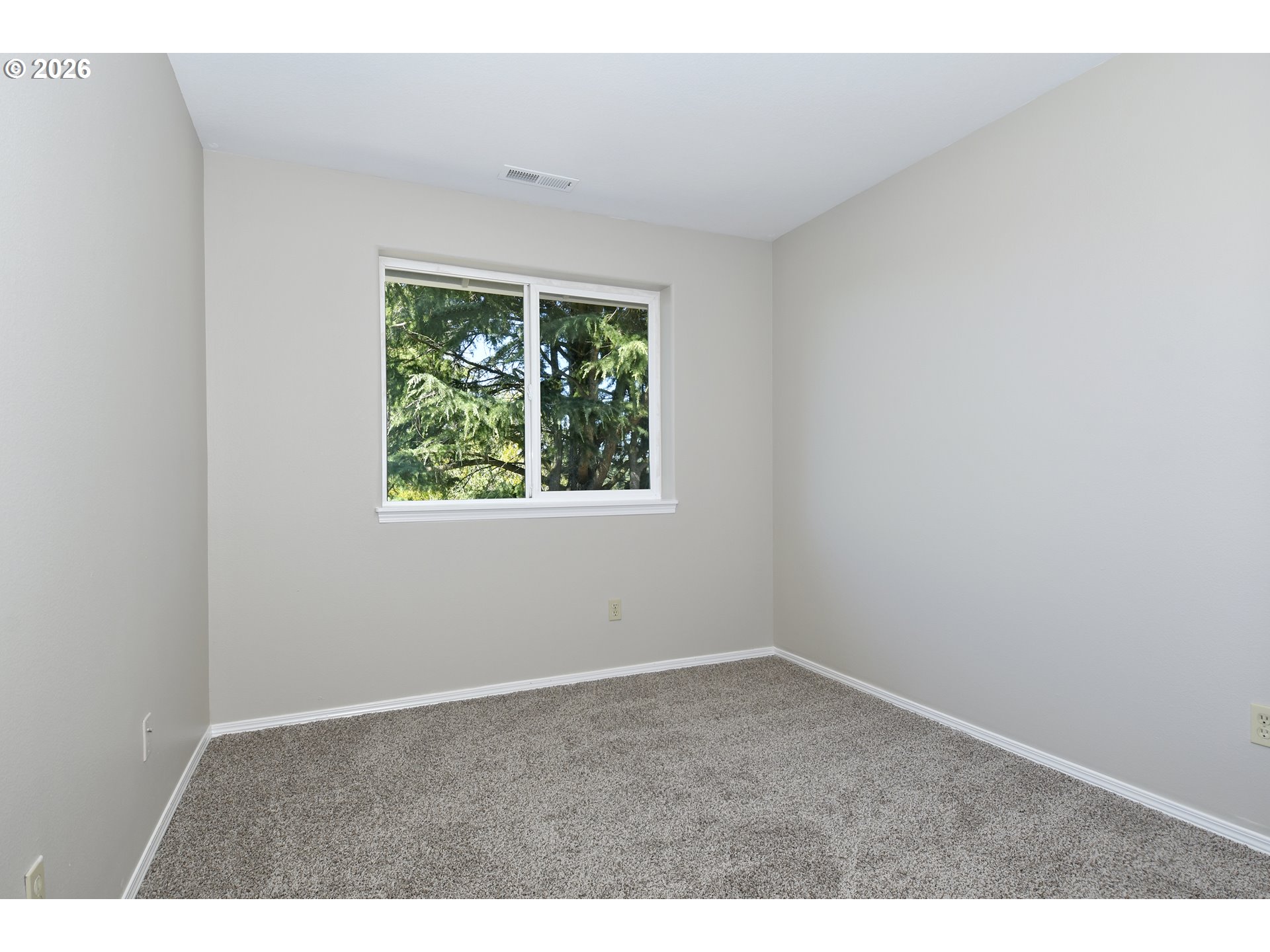 1703 Nw Division St Property Photo 28