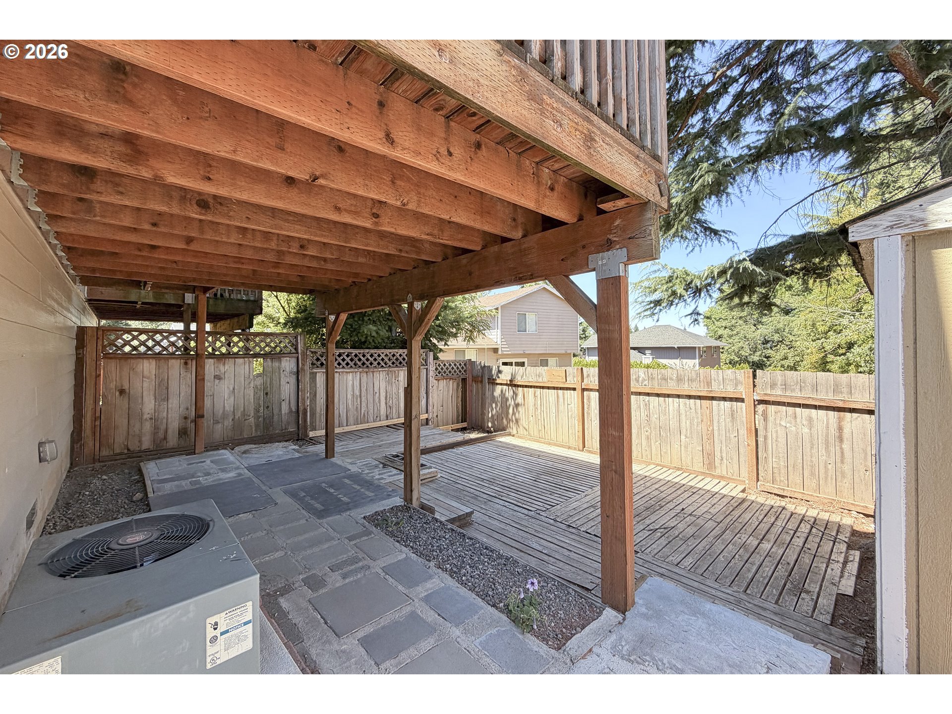 1703 Nw Division St Property Photo 36