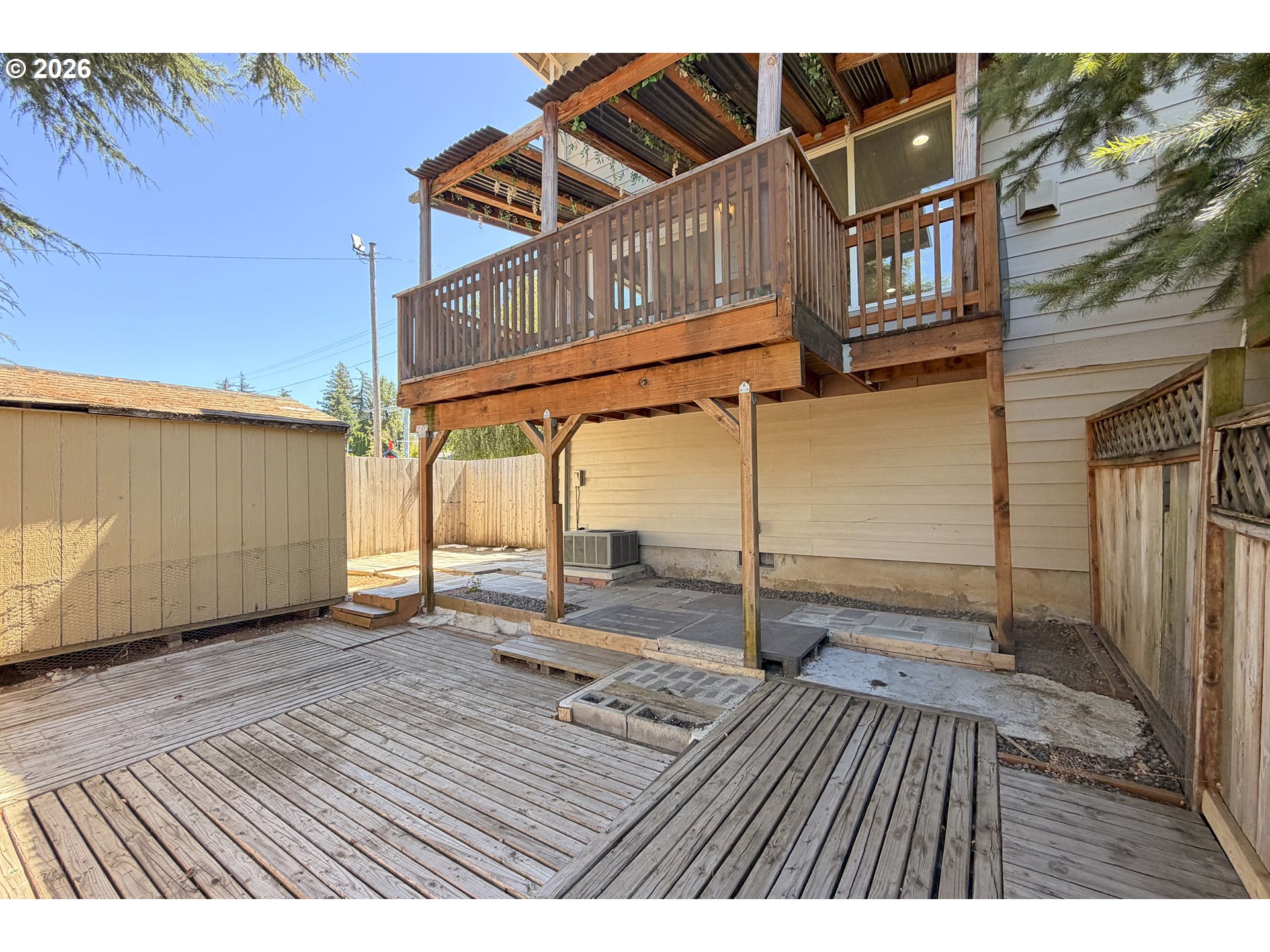 1703 Nw Division St Property Photo 37
