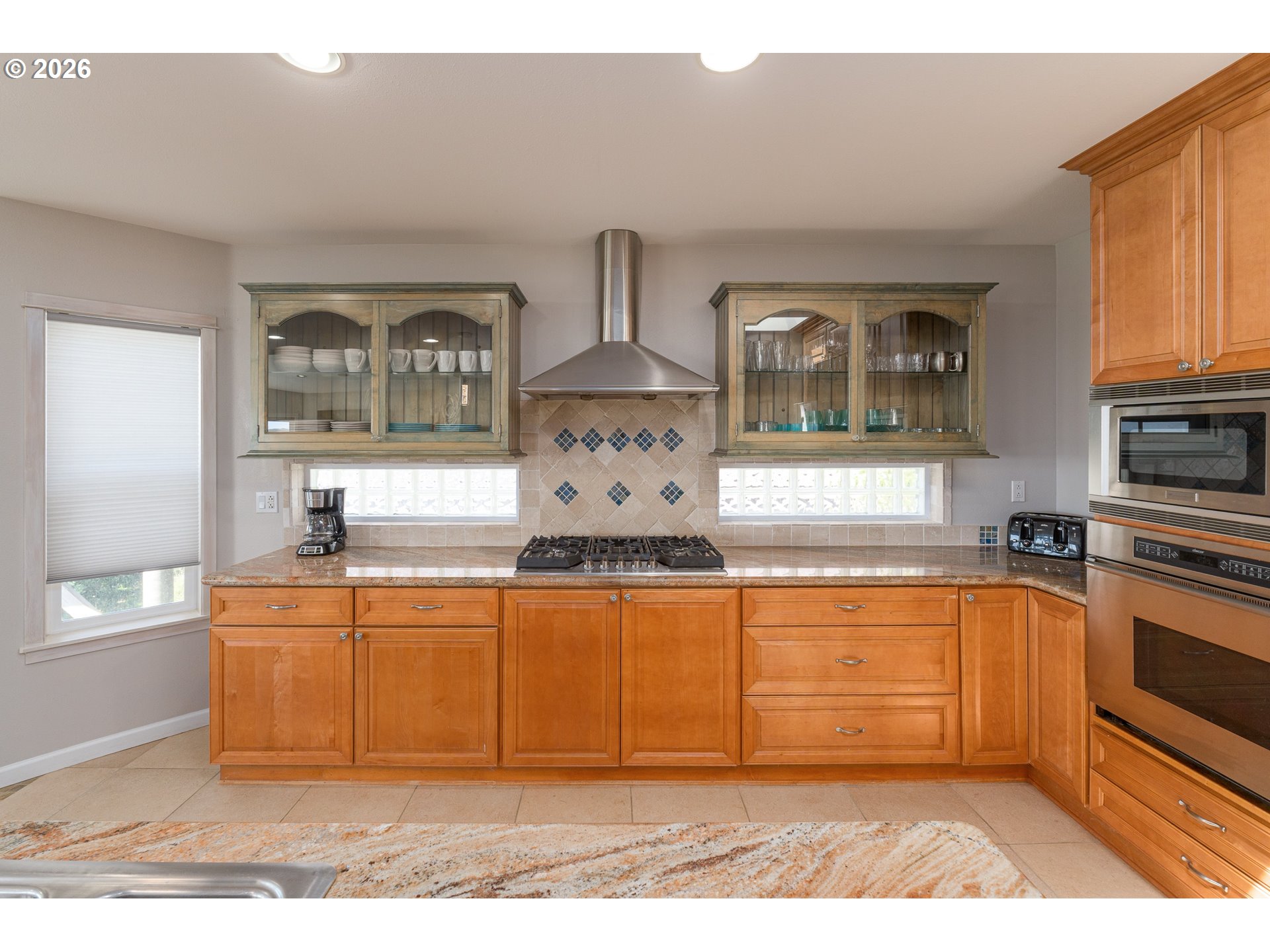 3356 Beach Loop Drive Property Photo 18