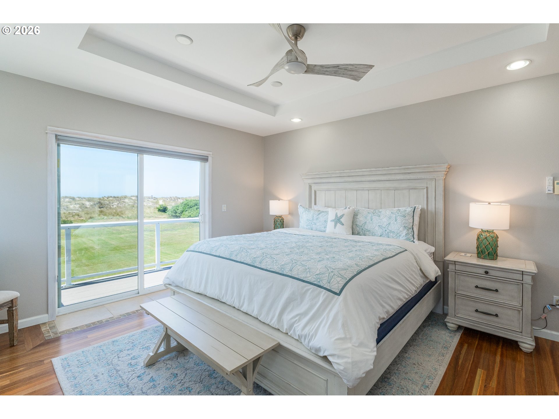 3356 Beach Loop Drive Property Photo 20