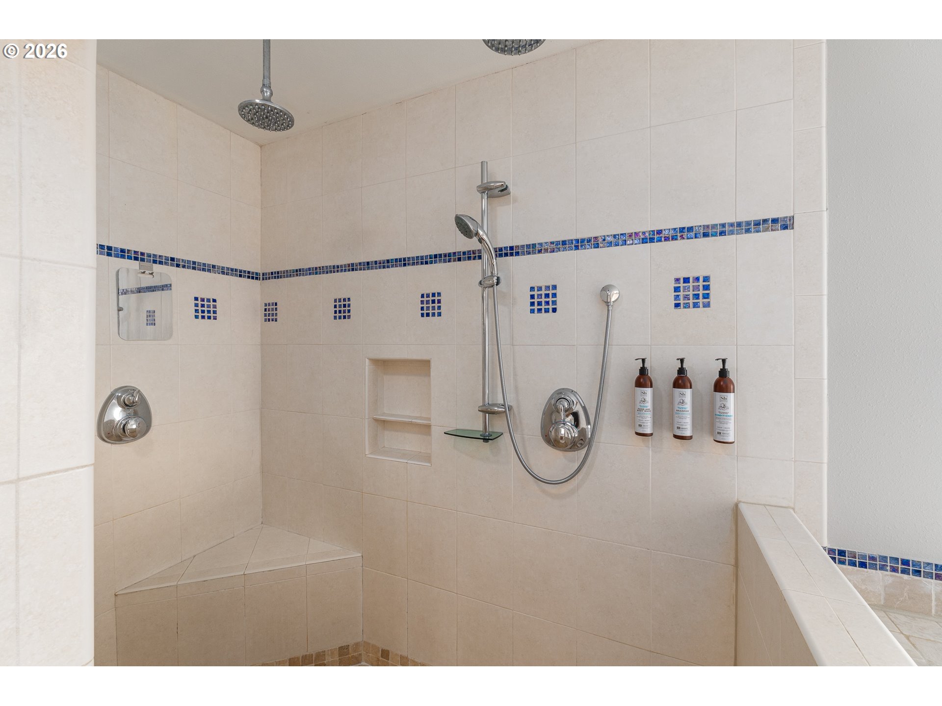 3356 Beach Loop Drive Property Photo 25