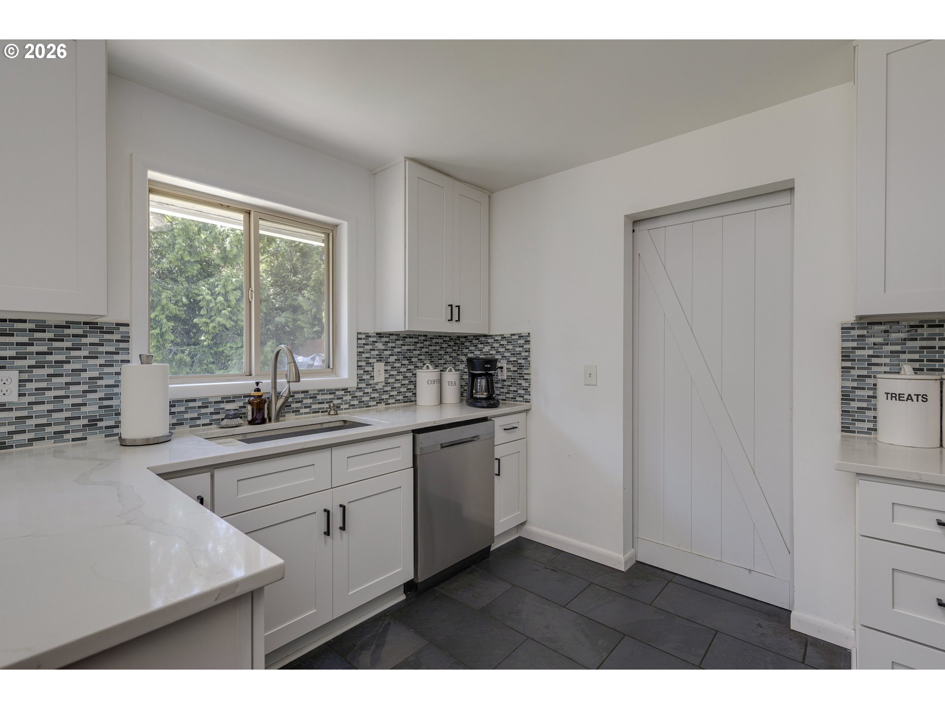 12410 Ne Morris St Property Photo 17
