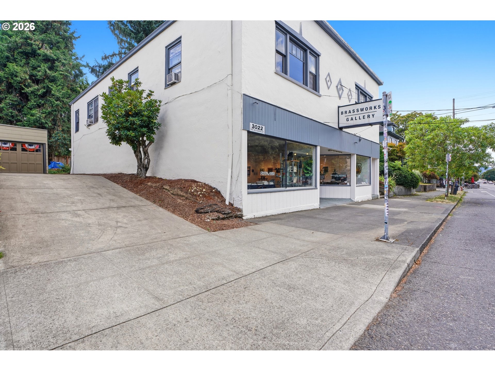 3020 Ne Glisan St Property Photo 1