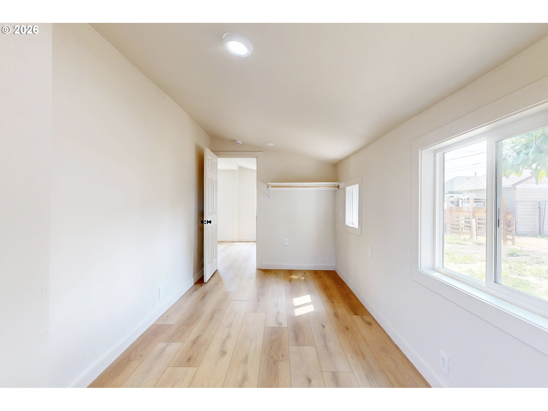 711 Robbins St Property Photo 18
