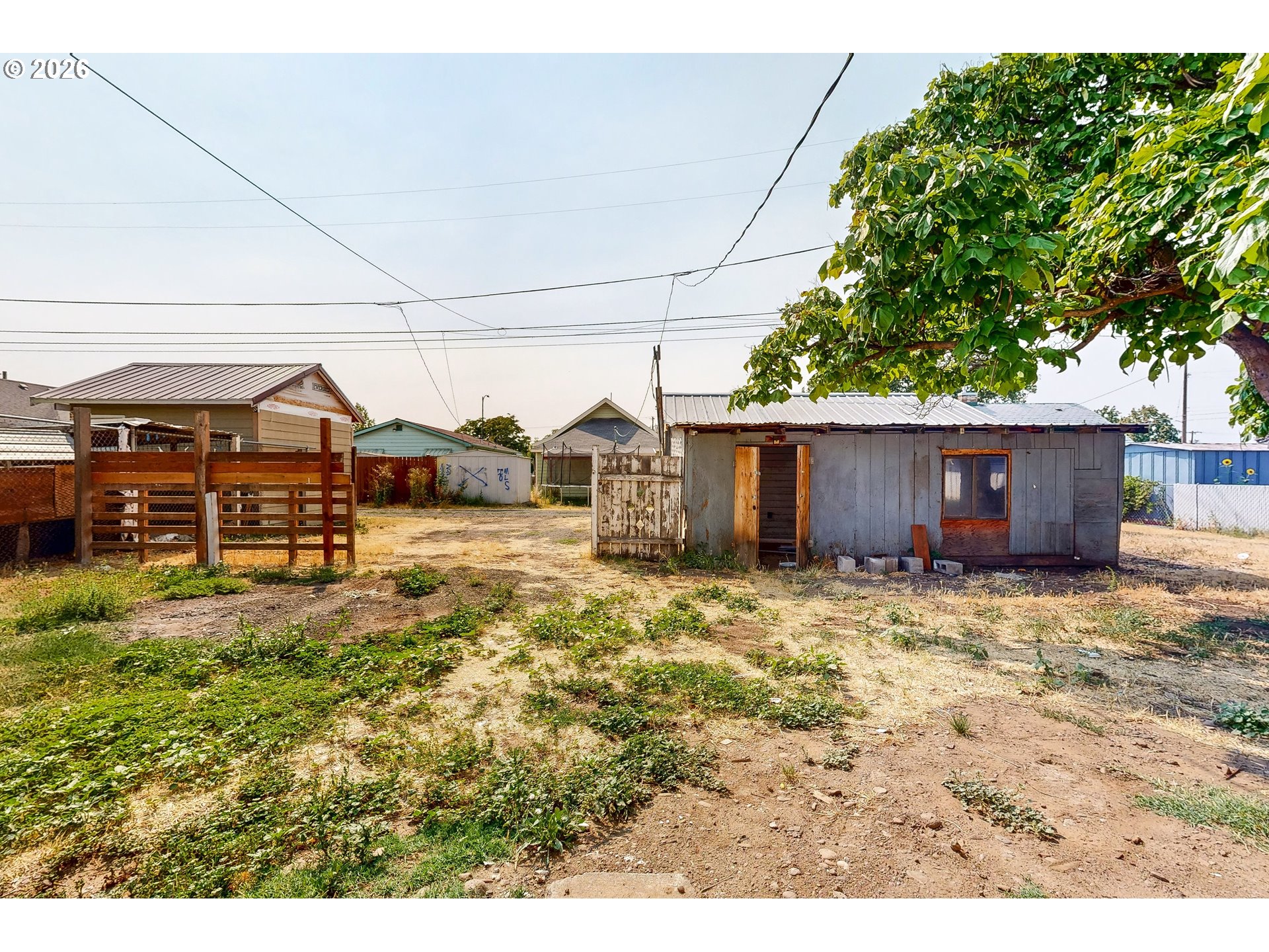 711 Robbins St Property Photo 20