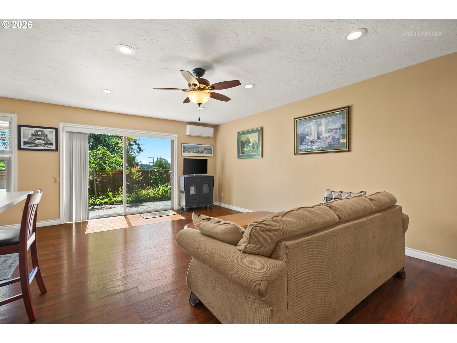 12671 Sw Prince Edward Ct A Property Photo 9