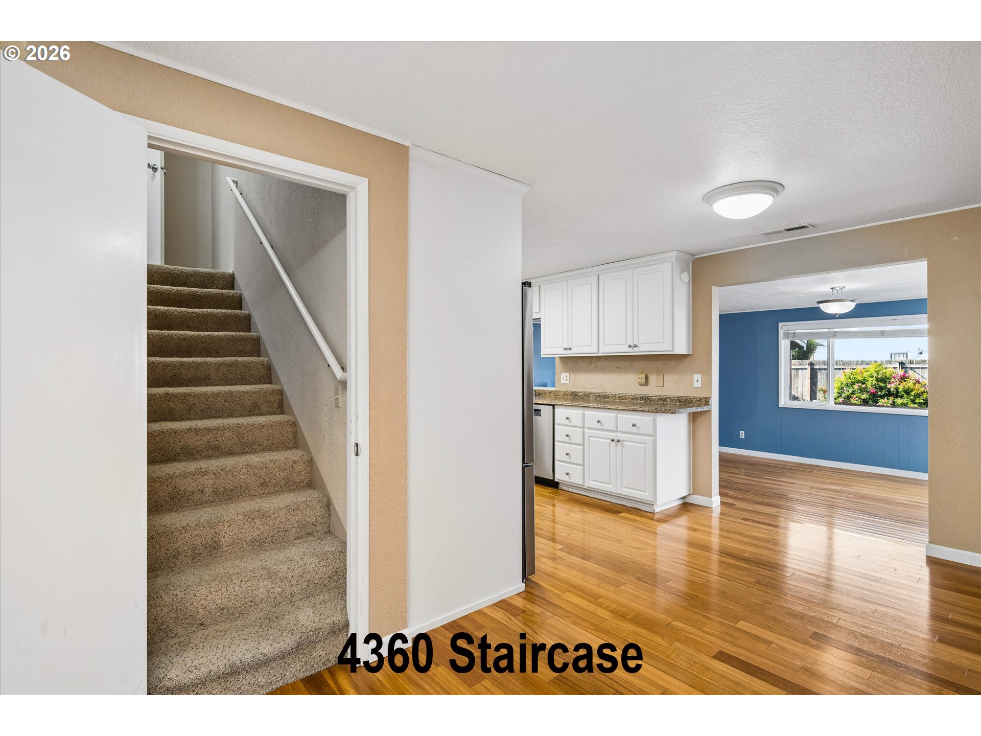 4360 Catalina St Property Photo 16
