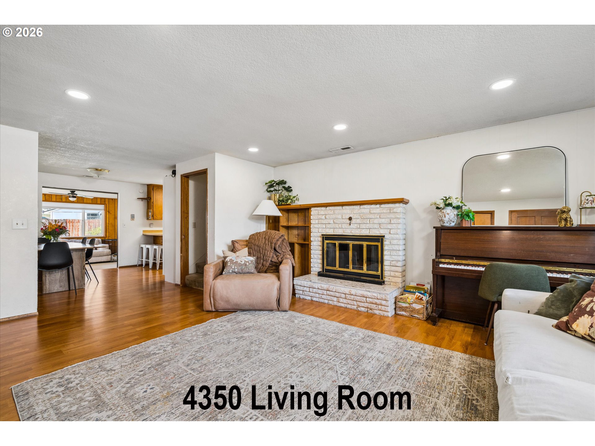 4360 Catalina St Property Photo 20