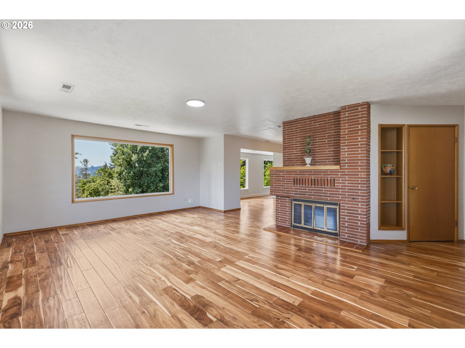 135 Victoria St Property Photo 3