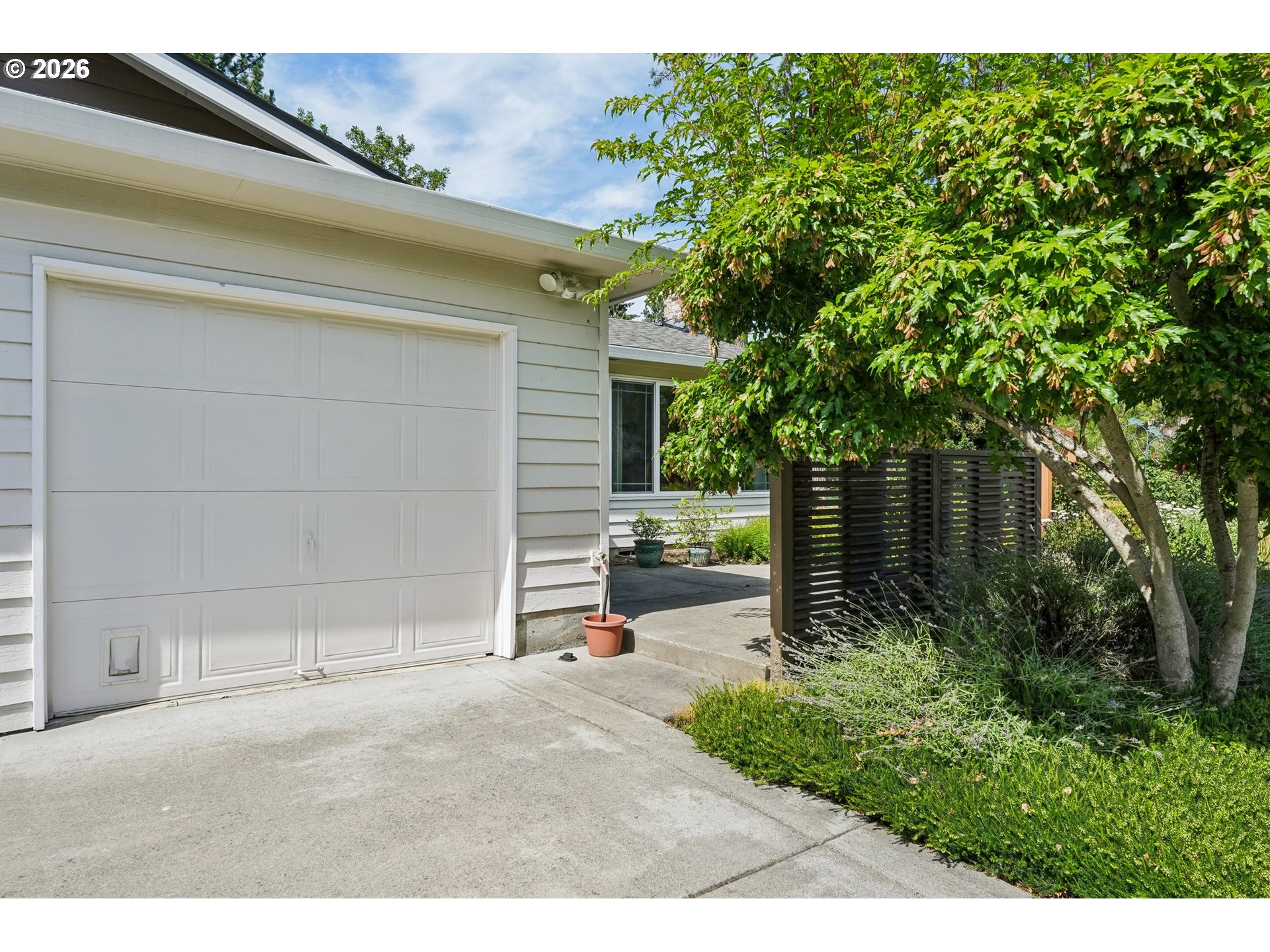 10275 Sw Cynthia St Property Photo 5