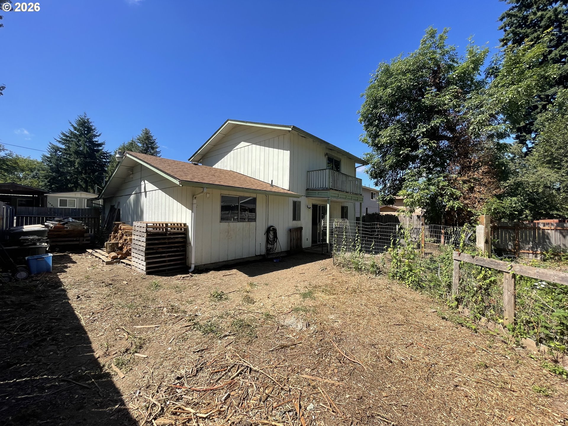 1398 Poplar St Property Photo 17
