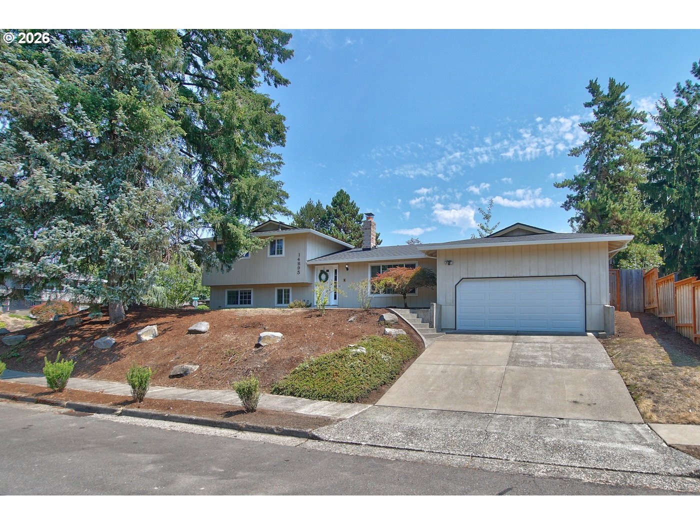 14895 Sw Bonnie Brae St Property Photo 1