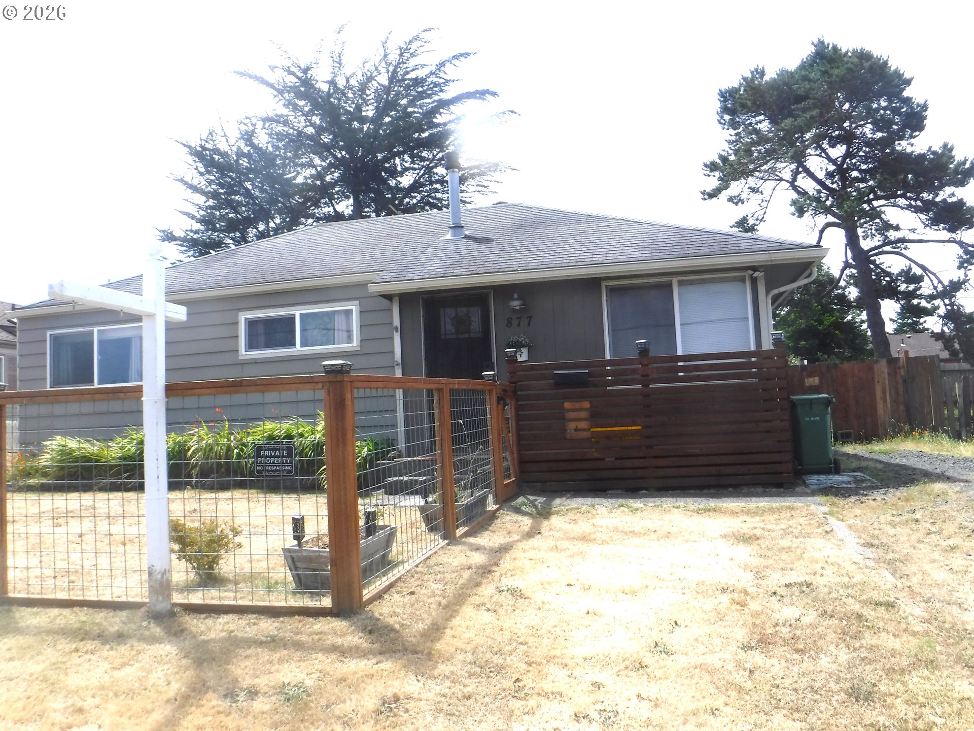 877 PACIFIC AVE Property Photo 1