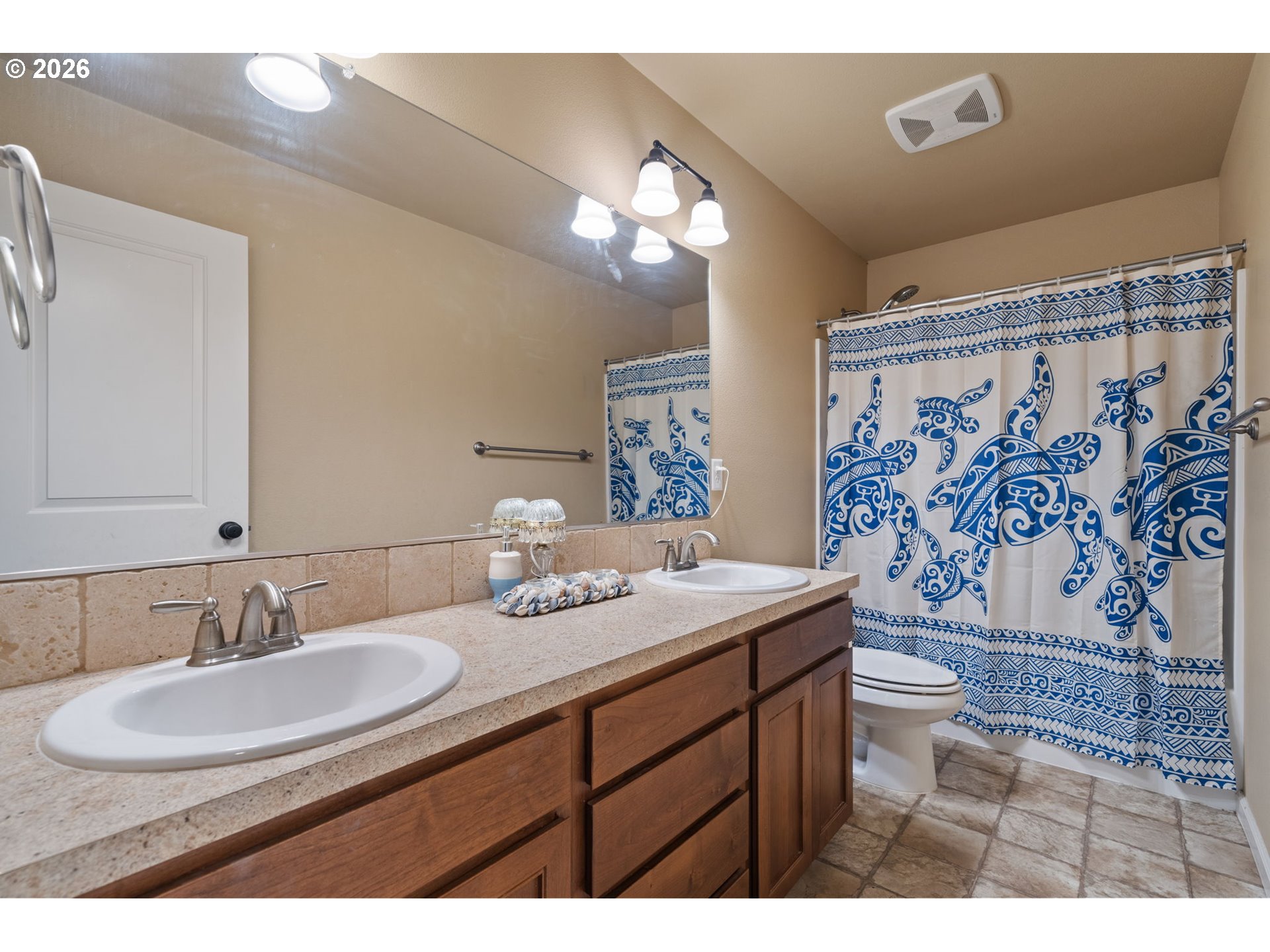 10907 Ne 88th St Property Photo 17