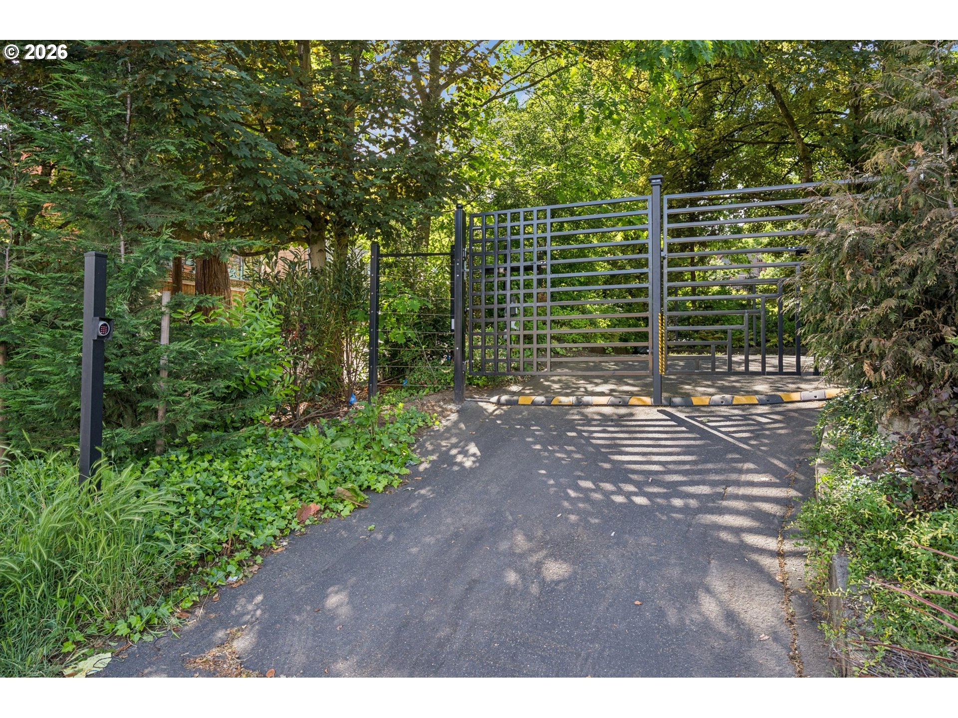 1708 Sw Columbia St Property Photo 5