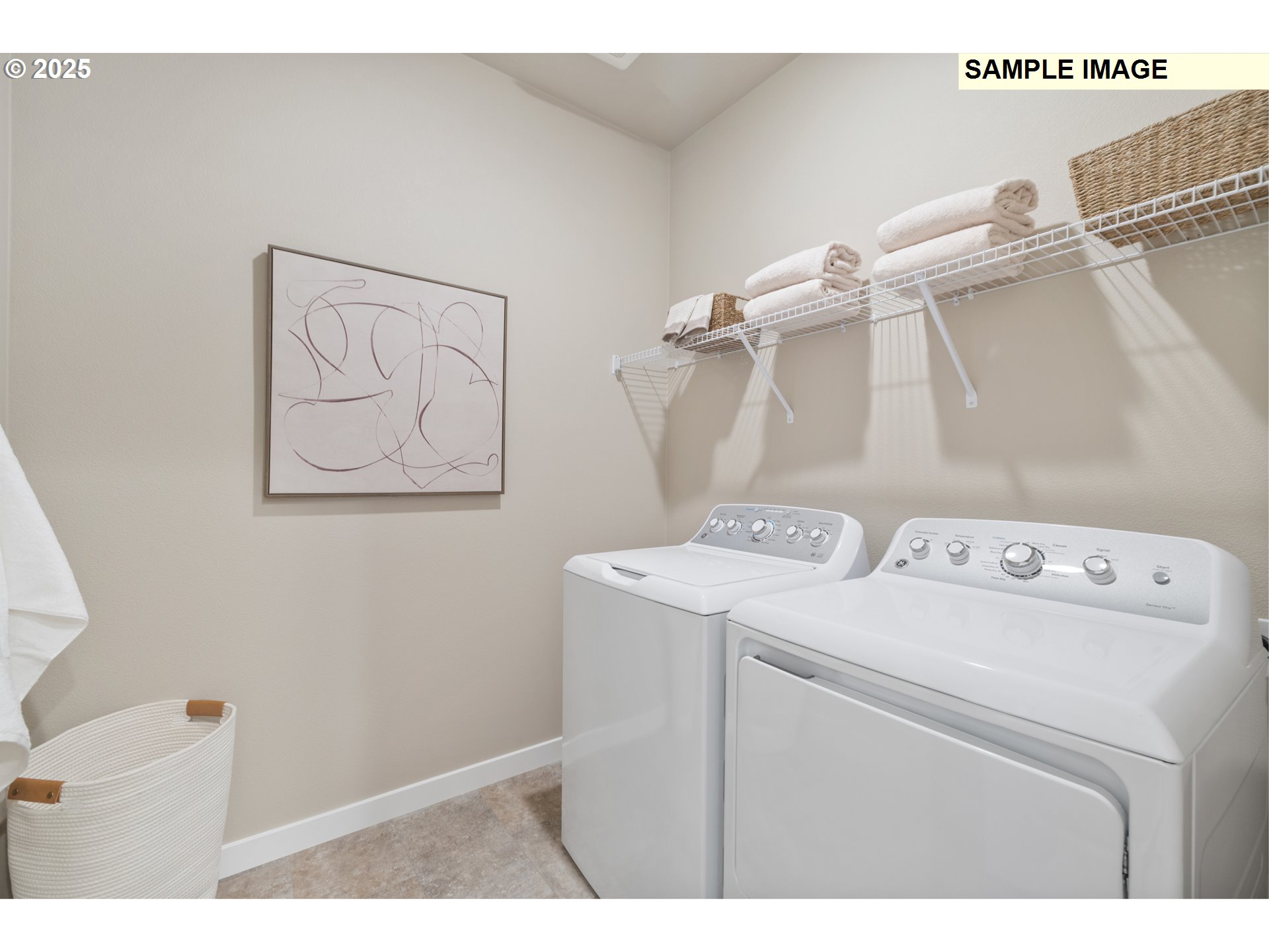3202 Nightingale Dr Property Photo 35